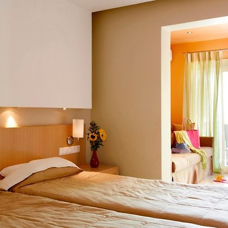 Astoria Hotel Troulos Eksteriør billede